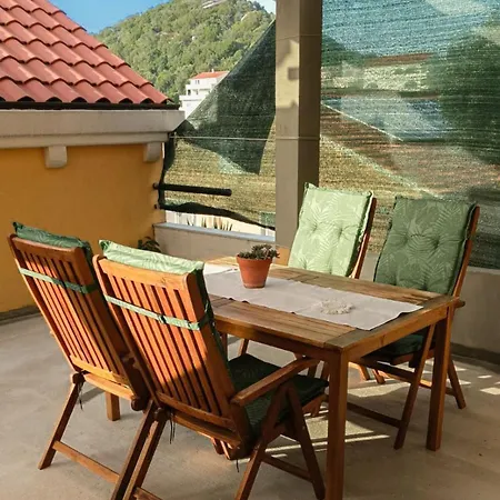 Matisa Apartment